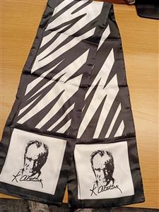 Fular Ipek Siyah Beyaz Atatürk Silüetli